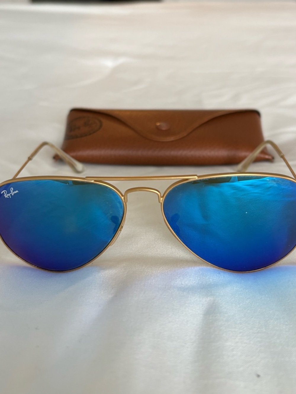 Ray-Ban Gold Frame Aviator Sunglasses with Blue Mirrored Lenses